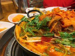 -喇喇排骨火锅·传统韩式脊骨汤(望京西园总店)