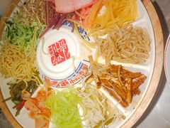 -怪噜范·老贵阳街头名小吃(世纪金源旗舰店)