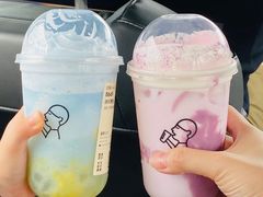 -喜茶(迪士尼小镇·平行宇宙店)