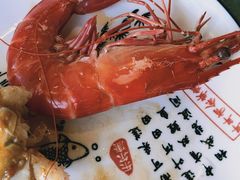 -三亚火车头万人海鲜广场