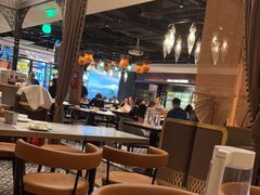 大堂-耶里夏丽·丝路新疆菜·清真食品(徐汇南丹东路臻选店)
