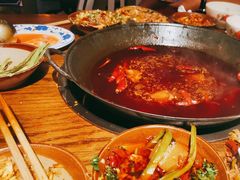 -萍姐火锅·公路夜市(武汉首店)