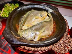 金榜黄花鱼-恭喜上堓砂锅焗·海鲜大排档(闵行龙湖店)