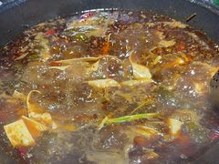 -吃城都·鱼蛙火锅(西玉龙街店)