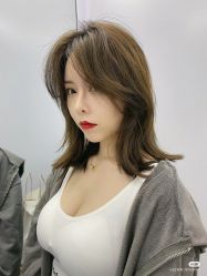 -时尚殿堂明星门店
