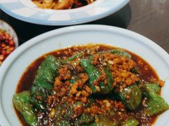 -川流不息·地道川菜·小龙虾(松东路店)