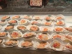 -雍容荟帝王蟹活龙虾展台自助(IFS黑金店)