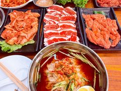 -韩风烤牛肉冷面店