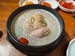 -长寿参鸡汤(朝韩风情街店)