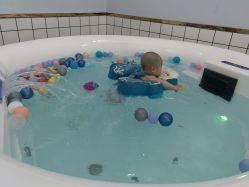 -爱玩爱游(浐灞御锦城店)