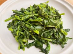 清炒豌豆尖-一轩饺子馆(丽都店)
