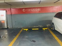 -日月光中心-停车场