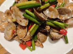 -泉畔人家·老济南经典鲁菜(大明湖店)