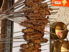 -小董哥烤串·爆汁大油边(故宫店)