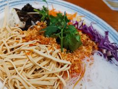 -喝丢一只鞋海鲜烧烤·海肠捞饭(市场店)