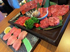 -炼火烤肉店