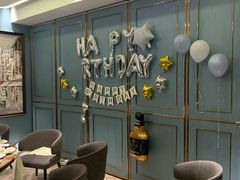 等位区-春申里餐厅(银泰in99店)