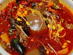 -渝是乎酸菜鱼(龙旗购物中心店)