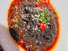 -多嘴超级肉蟹煲(中街恒隆故宫店)