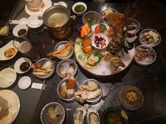 -半岛翡丽海鲜自助餐厅(观风亭店)