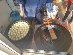 -老字号眼镜子煎包汤包店