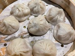 招牌鲜肉小笼-万寿斋(IST艾尚天地店)