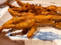 -宽窄巷成都菜(青岛路万达广场店)