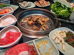 -梨花自助烤肉(西三旗万象汇黑金店)