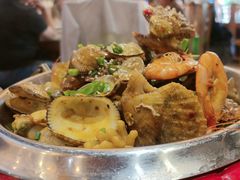 -东来菜馆•手抓海鲜家常菜•海鲜锅贴(鸽子窝店)