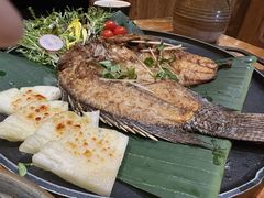 -老滇山寨•云南特色菜•地方菜•民族风情歌舞表演(金碧店)