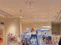 -泡泡玛特POPMART(凯德大峡谷店)