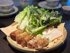 -大头虾越式风味餐厅(光明广场店)