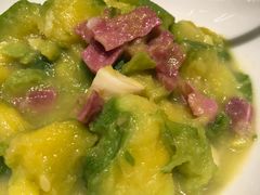-一坐一忘云南菜(嘉里中心店)