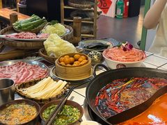 -巴卤社老火锅(财富店)