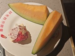 -芝小官毛肚火锅海鲜自助(苏州吴江区万宝店)