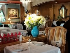 -火车头法国西餐厅