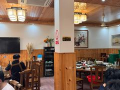 -芦茨金富饭庄·25年老字号·专做稻草鸡