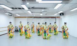 -尚美霓裳晚礼服·合唱服·舞蹈演出服租赁定制