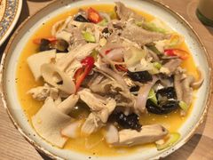 -耶里夏丽·新疆菜·28年喀什老馆(田林东路店)