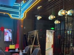 -屋有岛沉浸游戏旗舰店(中山公园店)