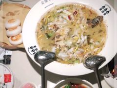 -渔语鱼酸菜鱼新川菜(来福士店)