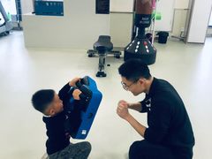 -中田健身工作室(绿地大道店)