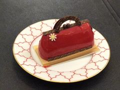 红宝石手包-Salon de The de Joel Robuchon(外滩18号店)