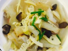 老季市私家菜馆(工农路店)-老季市·三代非遗传承·地标美食老汁鸡(工农路店)