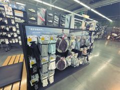 -迪卡侬(普陀百安居店)