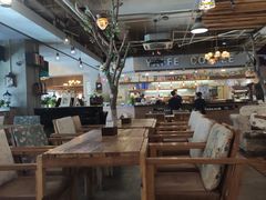 大堂-YAFEE雅菲·粤菜·湘菜·融合菜(魏公村店)