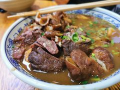 卤煮火烧-门框胡同百年卤煮(新街口店)