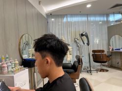-八佰伴8008星级形象店