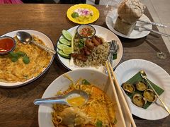 -Ongtong Khaosoi Ari Branch
