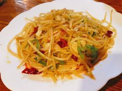 -柴窝堡22号辣子鸡·传承新疆菜